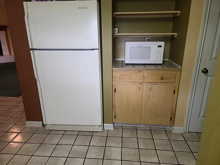 146 E Bayou Shr — Photo 42