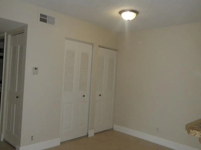 10773 Cleary Blvd #110 — Photo 11