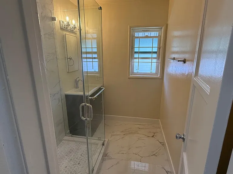 2691 N Frederic St #2691 — Photo 7
