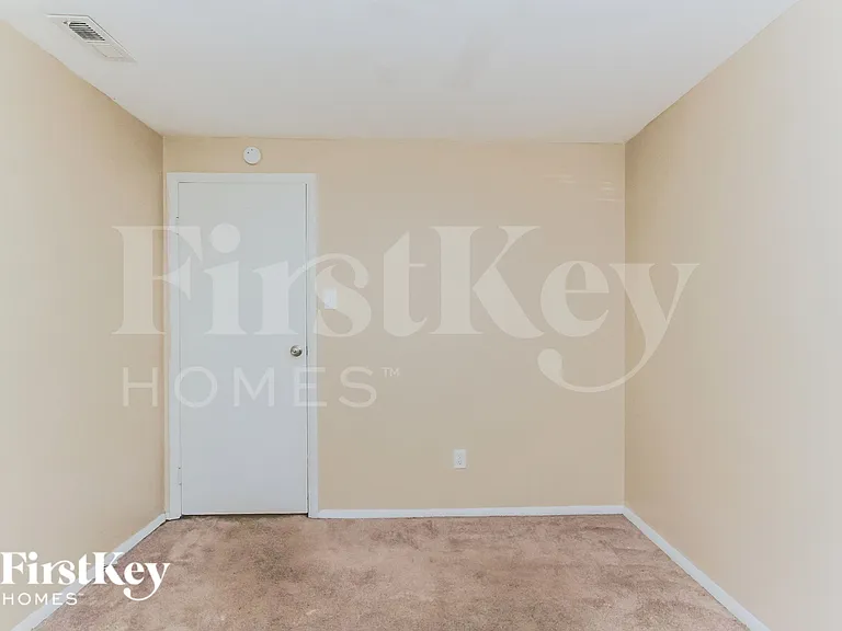 1733 Alimingo Dr — Photo 11