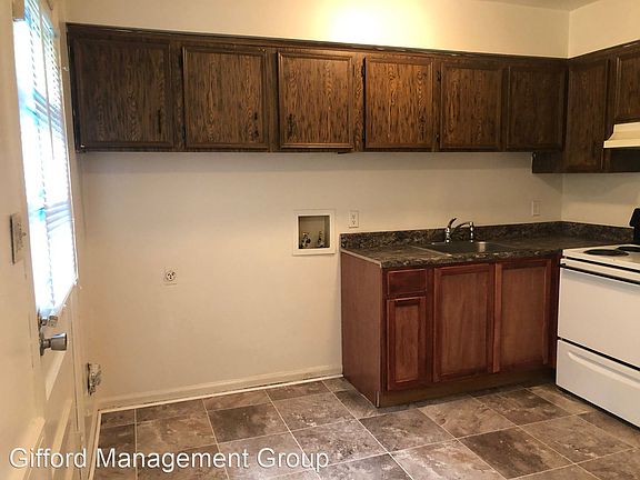 4th image of 3211 Brest Ave #M-b
