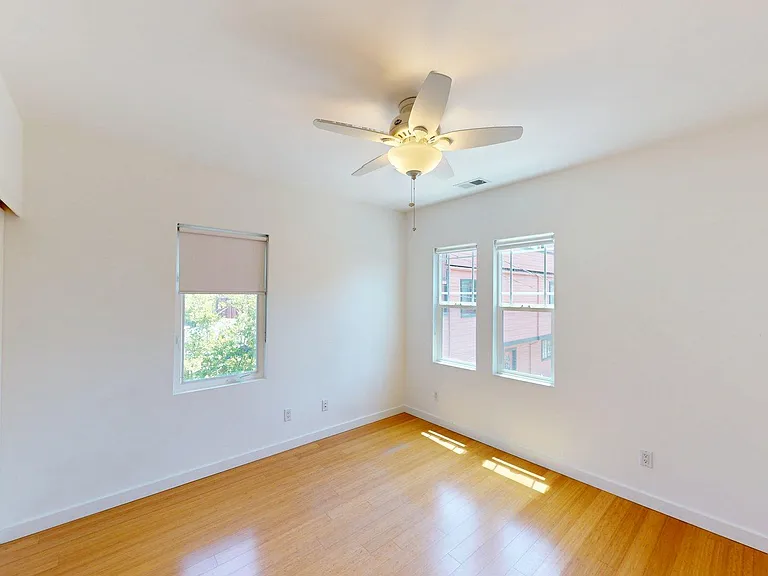 1147 Francisco St — Photo 13