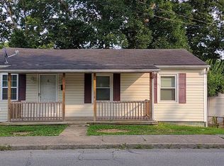476 Price Rd, Lexington, KY 40508