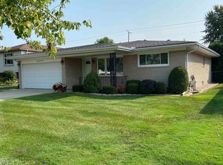 47510 Barbara Rd, Macomb, MI 48044