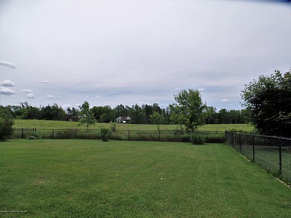 2nd image of 8163 Majestic Blvd