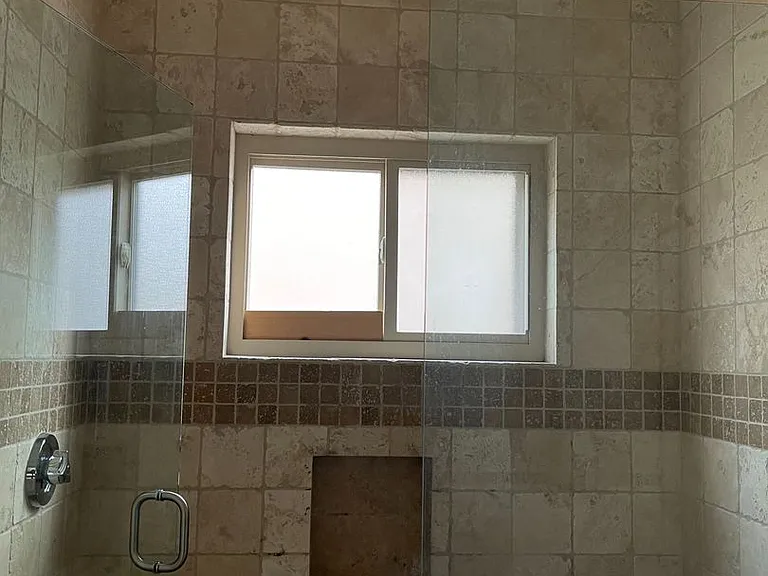 1417 N Curson Ave — Photo 15