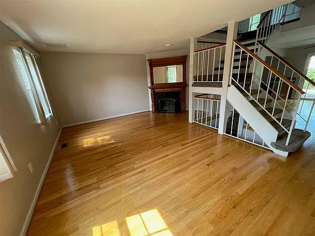 19777 Hayes Ct — Photo 5