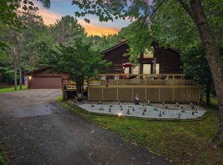 W2006 Lyndon Ln, Lyndon Station, WI 53944