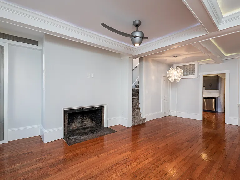 85 Myrtle St #1 — Photo 2