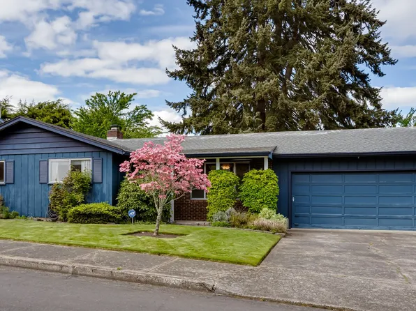 125 E 39th Pl, Eugene, OR 97405