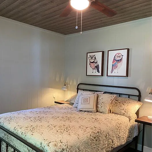 6082 N Lake Mary Dr SW — Photo 3