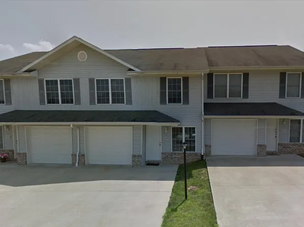 1443 W Westwind Ct, Bloomington, IN 47403
