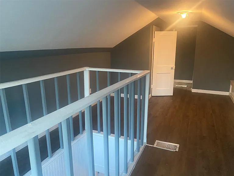 602 E Wise St — Photo 14