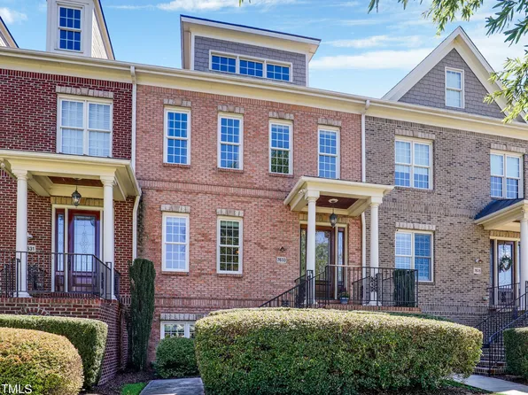 7633 McCrimmon Pkwy, Cary, NC 27519