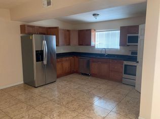 3045 E Wethersfield Rd UNIT B, Phoenix, AZ 85032