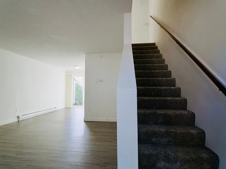 5111 SW Beaverton Hillsdale Hwy — Photo 3