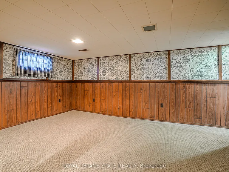 90 Saint Andrews Dr — Photo 29