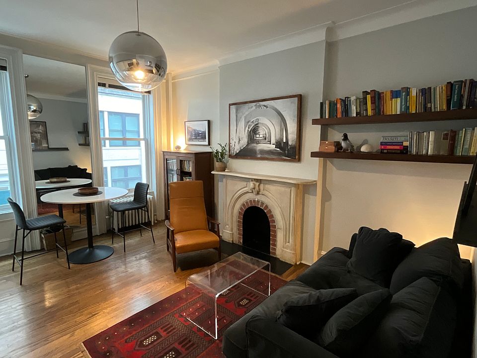 1st image of 345 W 4th St APT 5