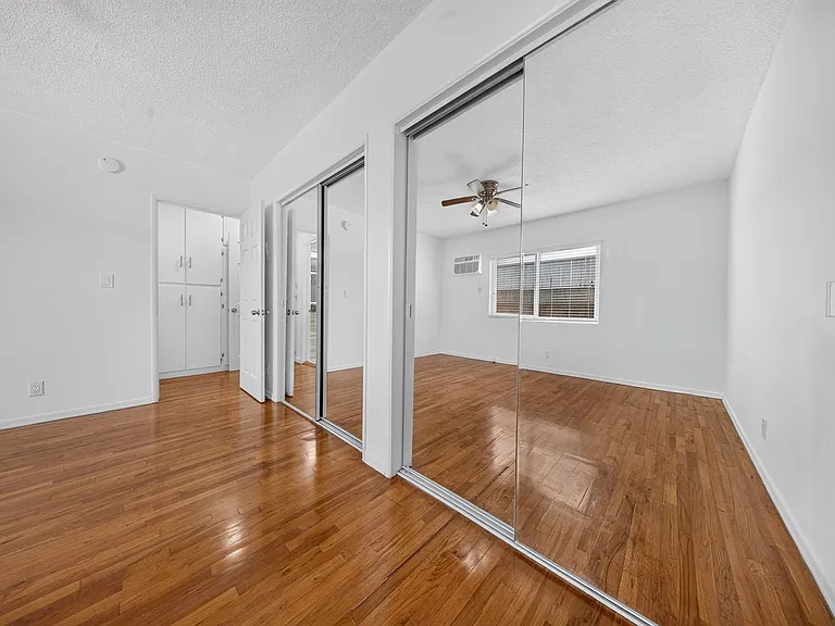 11330 Ohio Ave — Photo 26