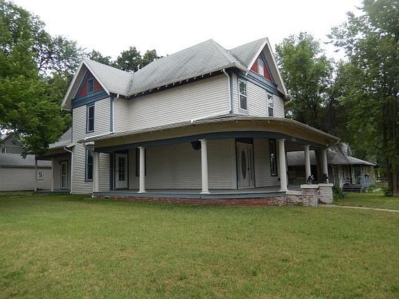 4th image of this home