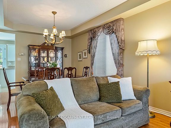 5th image of 2464 Pebblestone Ct