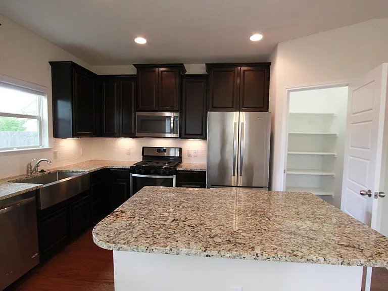 9304 Lost Bridge Ln #43 — Photo 15