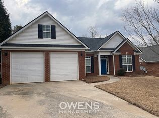 929 Brenau Point Dr, Gainesville, GA 30501