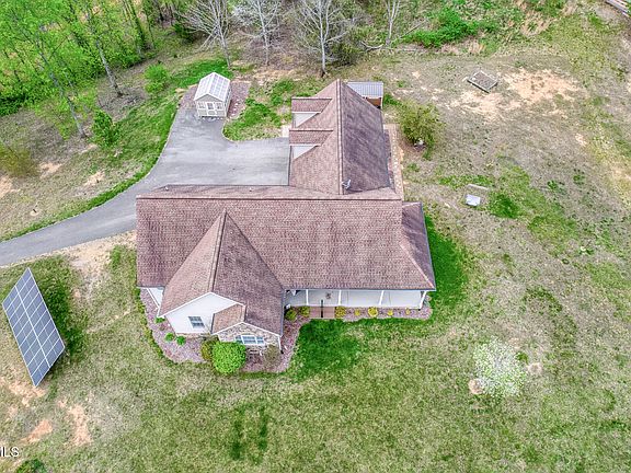 4th image of 18348 Buffalo Pond Rd