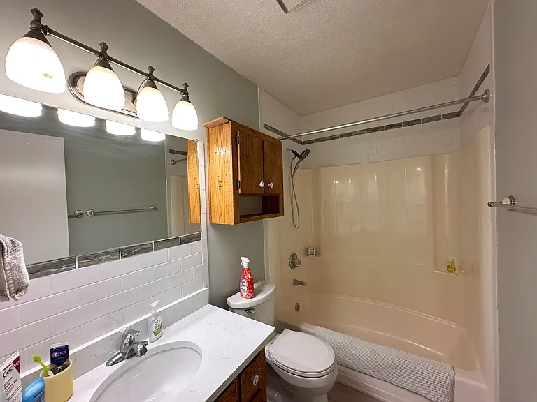 700 Rife Rd #8L — Photo 19