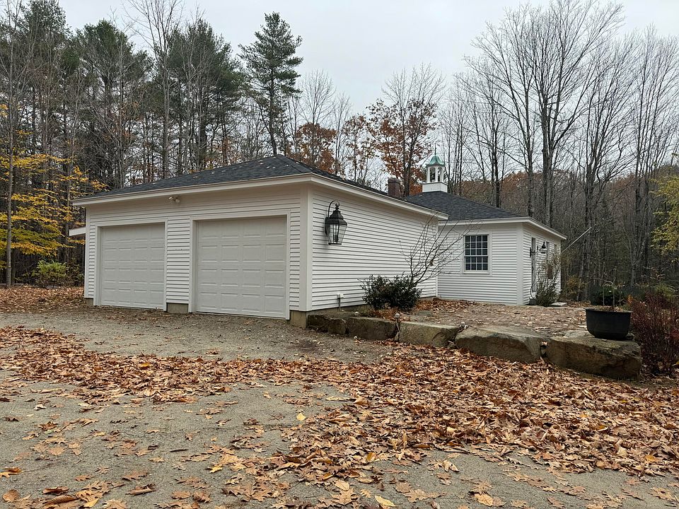 2nd image of 85 West Road