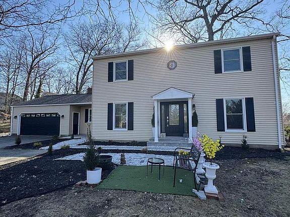 2nd image of 5114 Montgomery Rd