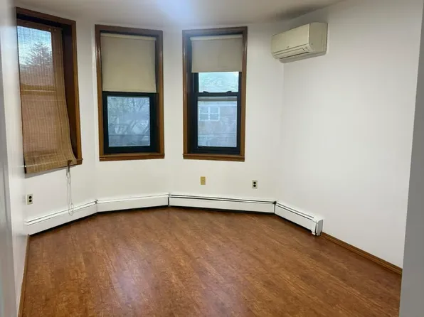 5-13 123rd St #2, College Pt, NY 11356
