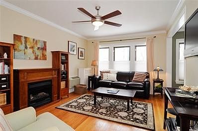 2nd image of 1911 W Winona St #1