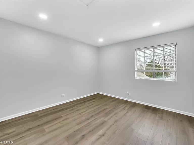 441 Yorktown Ct #441 — Photo 7