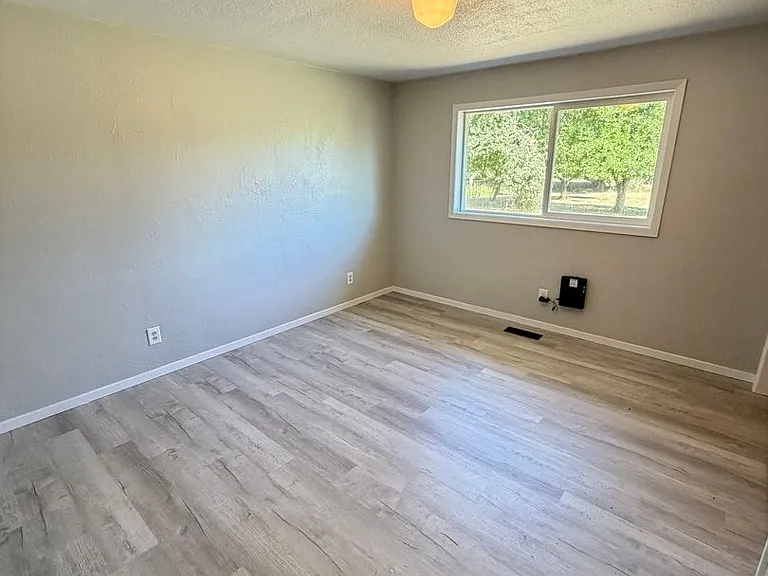 27840 Seven Mile Ln — Photo 23