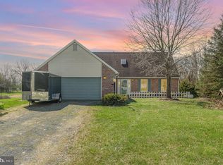 733 W Siddonsburg Rd, Dillsburg, PA 17019