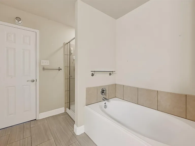 5055 Juniper Spring Trl — Photo 22
