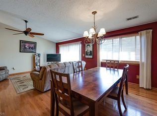 151 Drake Ln, Ledgewood, NJ 07852