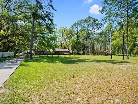 5th image of 5207 Silver Lake Dr
