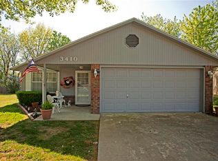 3410 W Chestnut St, Rogers, AR 72756