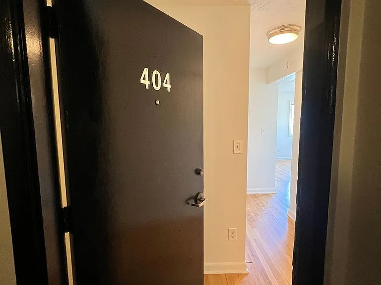 Westover Tower — Photo 9