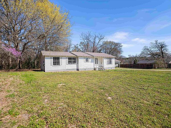 3rd image of 8240 W High Way #154