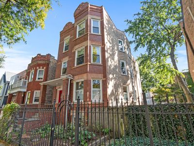 1907 N Whipple St #1, Chicago, IL, 60647