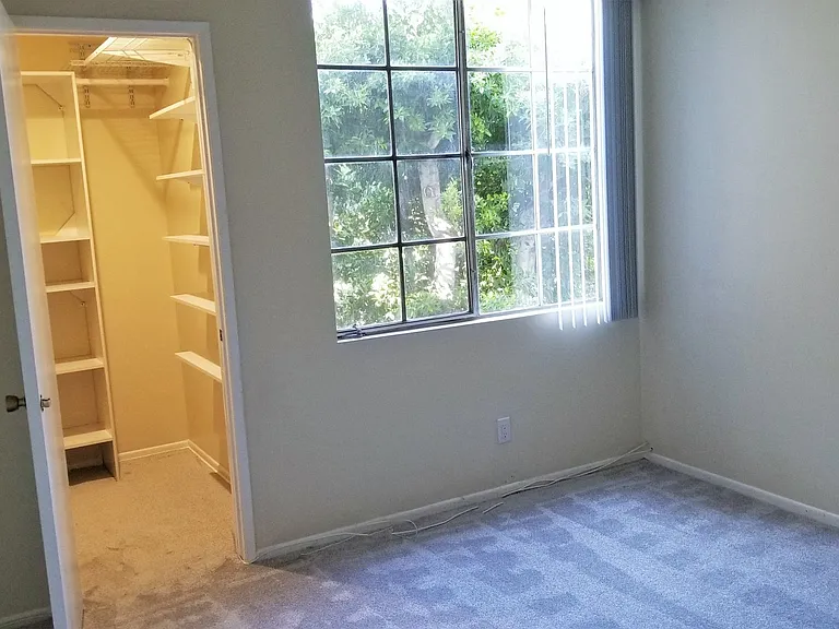 12720 Burbank Blvd #215 — Photo 13