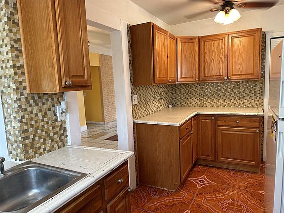 5th image of 3489 NW 23rd Street