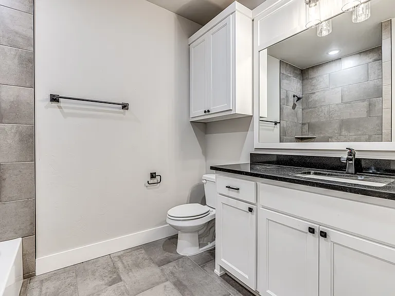 8225 Jenny Ln — Photo 46