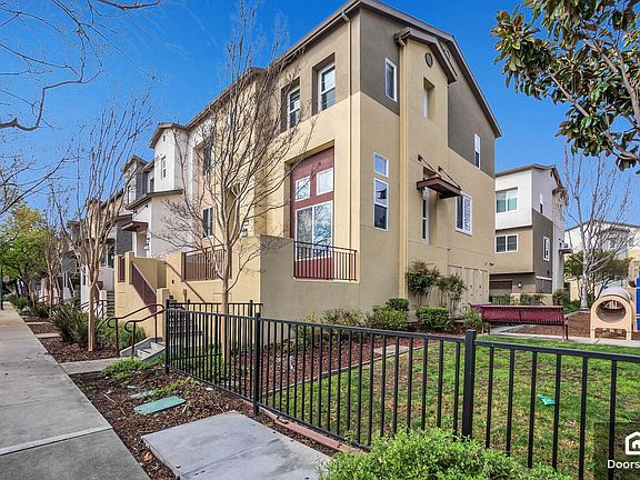4th image of 2719 10th St