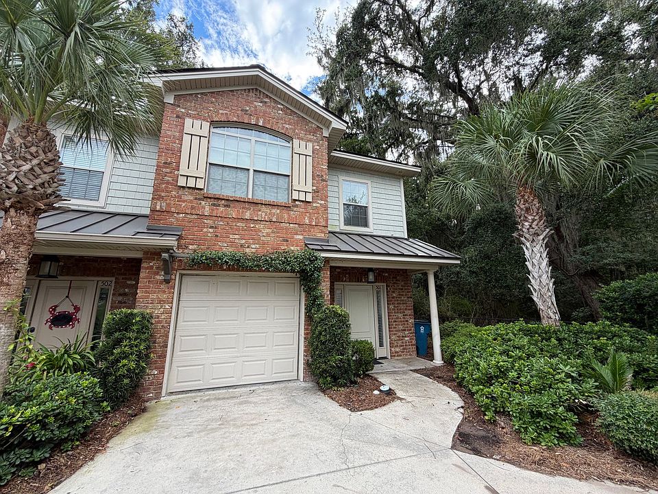 1st image of 501 Reserve Ln