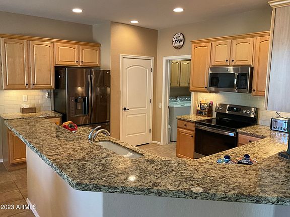 5th image of 12824 W JUNIPERO Drive