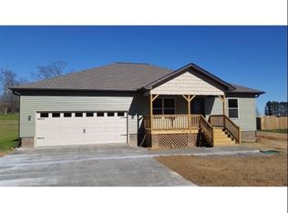 52 County Road 1421, Vinemont, AL 35179